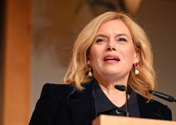 Berlin: Julia Klöckner nennt Deutschland „Europahauch“