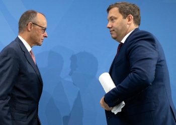 Analyse von Paul Ronzheimer zum Regierungschaos: Die ersten CDU-Politiker reden jetzt über das Undenkbare | Politik