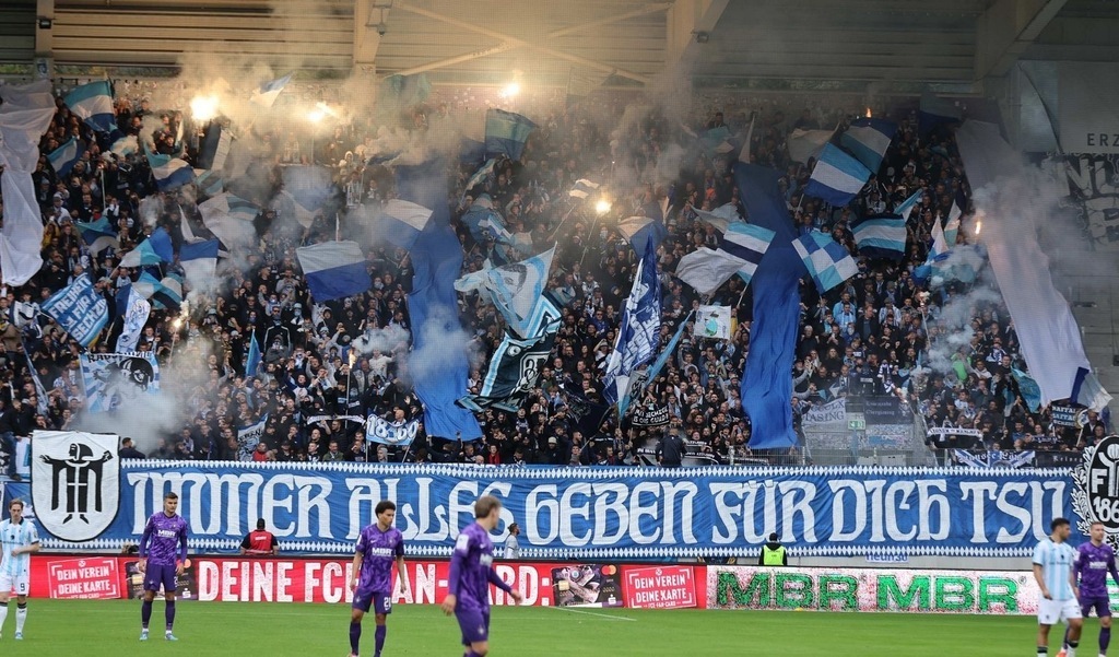 Löwen mit 4.000 Fans in Regensburg?