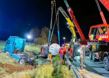 Vollsperrung nach tödlichem Unfall mit Bier-Lkw auf der A72 im Erzgebirge