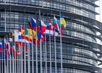 EU-Beitritt: EU rät der Ukraine, die Reformen auf dem Weg zum Beitritt zu beschleunigen