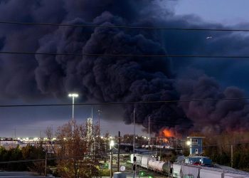 USA: Mindestens sieben Tote bei Frachtflugzeugabsturz