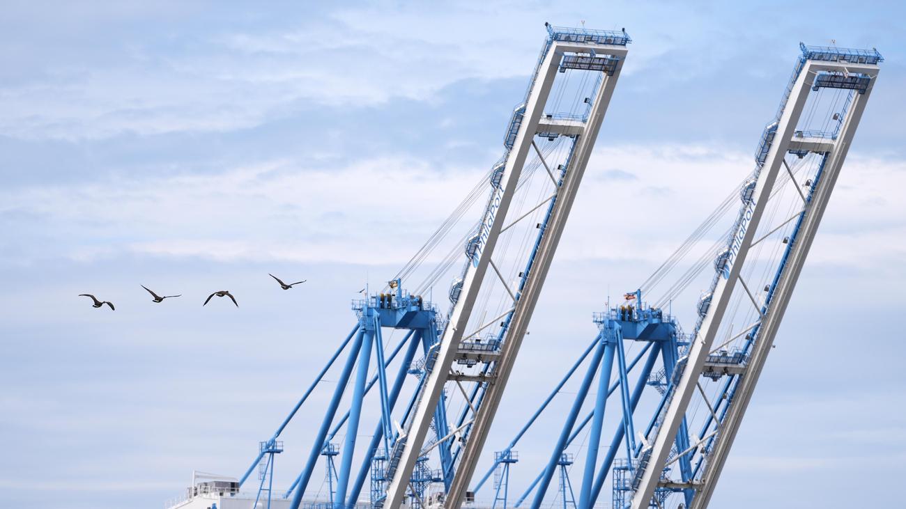 Wirtschaftsentwicklung: Deutsche Exporte steigen unerwartet deutlich