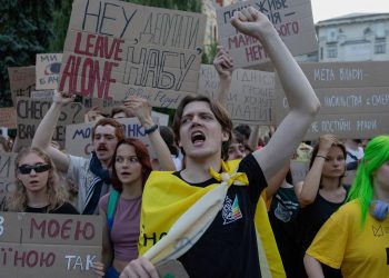 Ukraine: Razzien wegen Korruptionsverdachts im ukrainischen Energiesektor