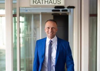 Bayern: Dingolfinger Oberbürgermeister tritt nach Drohungen zurück