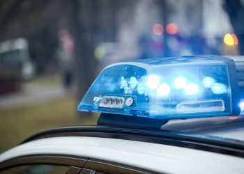 Düsseldorfer Polizist erstattet Anzeige wegen Betrugs nach Geschlechtsumwandlung