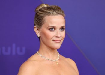 Reese Witherspoon spricht über postpartale Depressionen