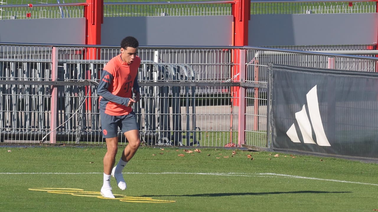 FC Bayern: Eberl spricht über Musialas Comeback – wann es passieren könnte | Sport