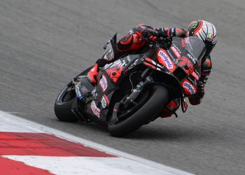 Portimao: Bezzecchi auf der Pole, KTM und Yamaha dahinter / MotoGP