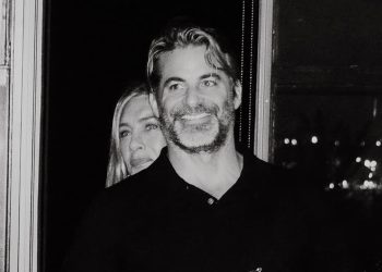 Jennifer Aniston macht neue Liebe mit Jim Curtis offiziell | Unterhaltung