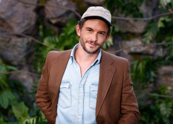 Jonathan Bailey über Kinderwunsch: „Ich habe das große Privileg, schwul zu sein – es gibt keine biologische Uhr“