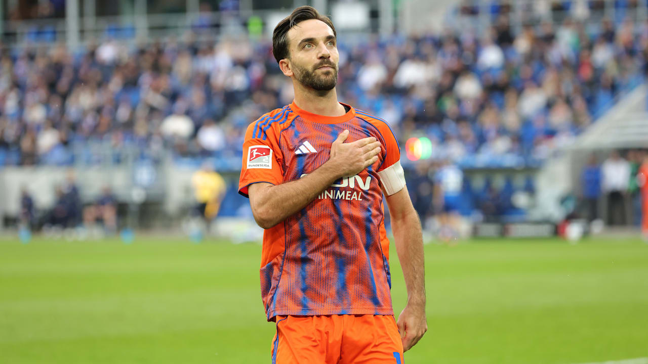 Schalke 04 – Elversberg im TV: Wer überträgt am Samstag die 2. Bundesliga? | Sport