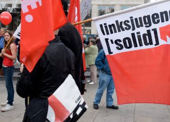 Links: Ärger um Israelhasser unter linken Jugendlichen eskaliert! | Politik