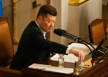 Rechtsruck in Tschechien: Rassist führt Prager Parlament