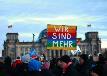Studie: 76 Prozent der Deutschen sind gegen Rechtsextremismus
