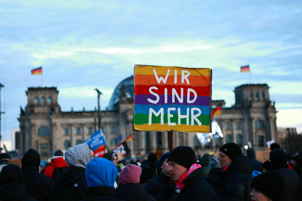 Studie: 76 Prozent der Deutschen sind gegen Rechtsextremismus