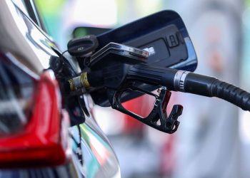 So viel teurer werden Benzin und Diesel im Jahr 2026: wegen der CO₂-Steuer | Nachricht