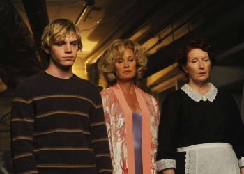 Ariana Grande, Evan Peters und Co.