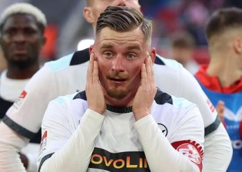 Geschmackloses Plakat: Fortuna-Fans beleidigen FCK-Kapitän Ritter