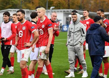 Punkte mit einem Rumpfteam würden Glibo helfen