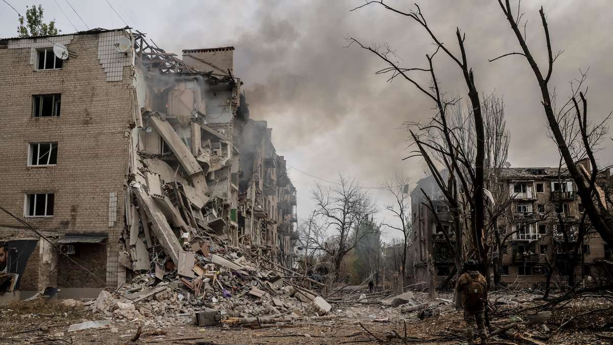 Ex-NATO-Chef warnt vor „ewigem“ Krieg in der Ukraine – und warnt Europa