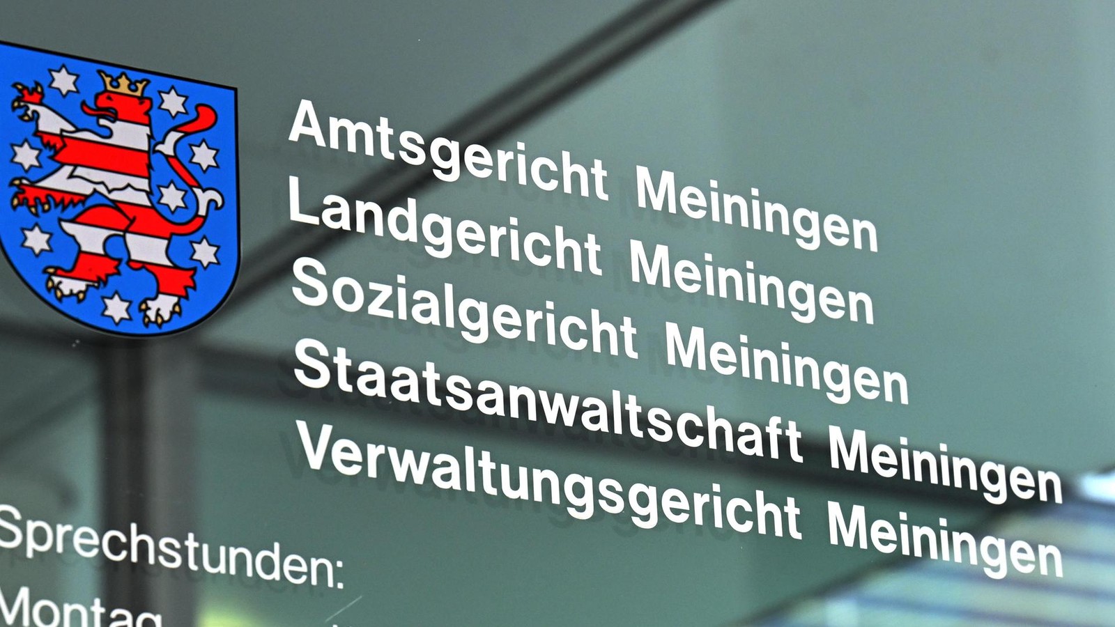 Thüringer Beamtenbesoldung: Meininger Verwaltungsrichter finden klare Worte – Thüringer Allgemeine