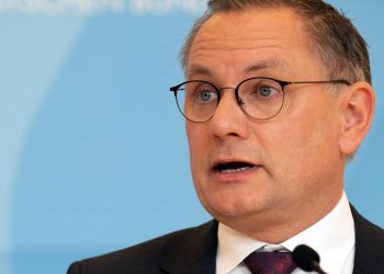 Chrupalla stolpert – Kremlkritiker entlarvt AfD-Chef
