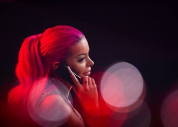 Katja Krasavice: Gericht verhängt Strafe in sechsstelliger Höhe nach Trunkenheit am Steuer