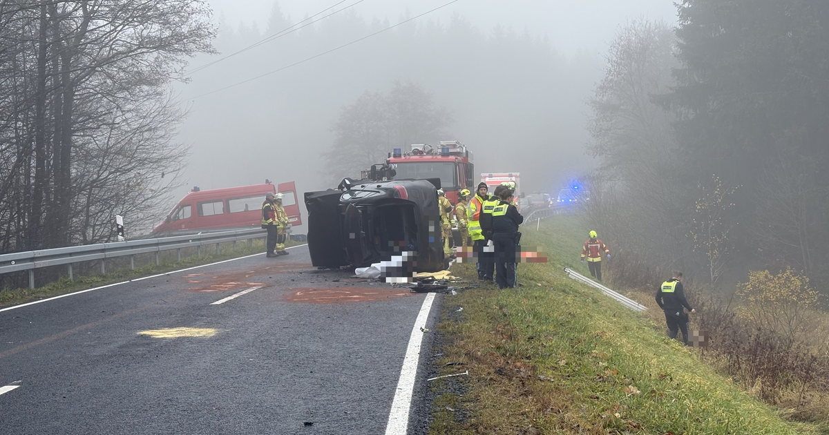 Tödlicher Unfall bei Wildflecken – zwei junge Frauen (16 und 19 Jahre alt) sterben