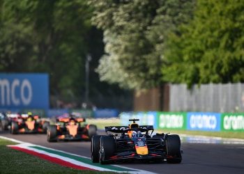 Vor dem Brasilien-Sprint: Verstappen demontiert das McLaren-Duo/Formel 1