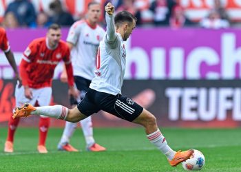 Die Hälfte seines FCN-Elfmeters verschoss: Spielt Justvan noch einmal? | Sport