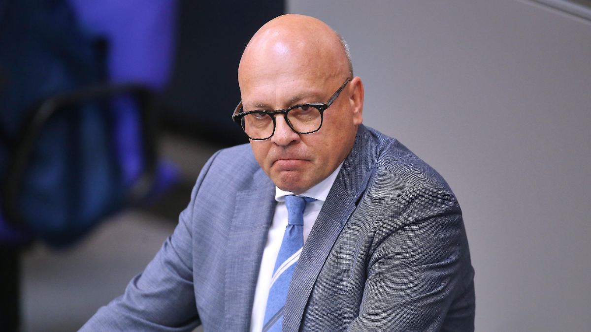 Debatte nach Wadephuls Aussage: CDU-Politiker will zunächst arbeitslose Syrer abschieben