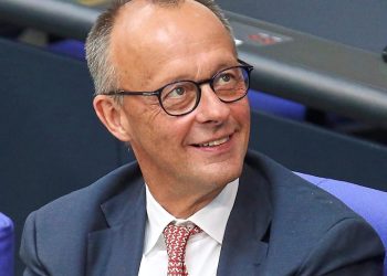 „Sonntagstrend“: Union verkürzt Abstand zur AfD – Mehrheit befürwortet Firewall