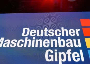 Spürbare Nachfrageflaute: Maschinenbau-Aufträge brechen im September ein