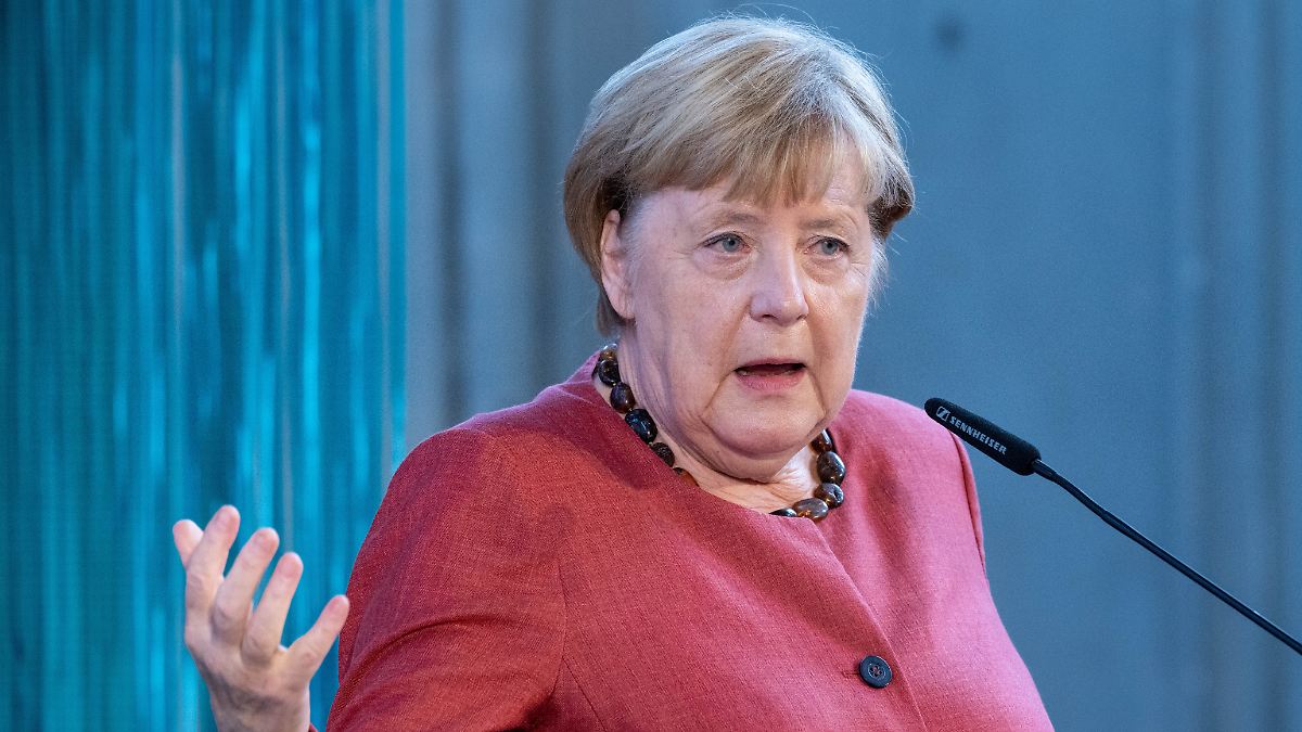 „Viele sind genervt“: Chef der Jungen Union schießt gegen Merkel