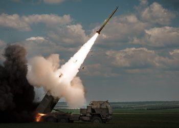 Wegen Shutdown: USA pausieren milliardenschwere Waffengeschäfte nach Europa | Politik