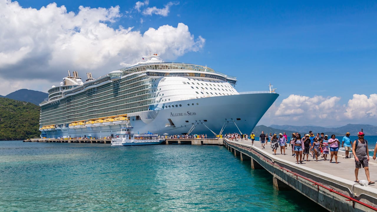 Für Taylor-Swift-Fans stürzt Frau auf Kreuzfahrt in den Tod: Familie verklagt | Nachricht