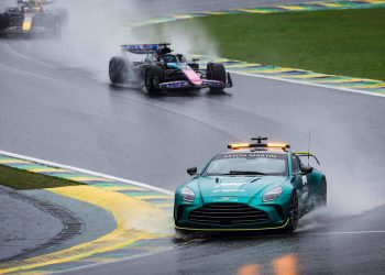 Stürme und Starkregen! Warnung vor schwerem Sturm für Sprintrennen