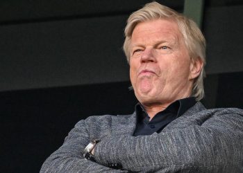 Upamecano-Poker: Kahn kritisiert den FC Bayern – Sport.de