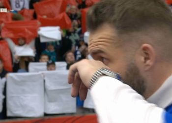 NFL: RTL-Experte weint vor dem Spiel | Sport