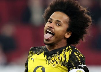 BVB: Kehlenansage im Poker um Schlotterbeck und Adeyemi! | Sport