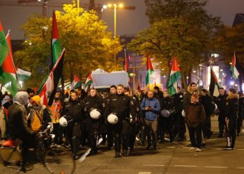 Hamburger Demo heute: Palästina-Demo: 20.000? Beteiligungsziel deutlich verfehlt