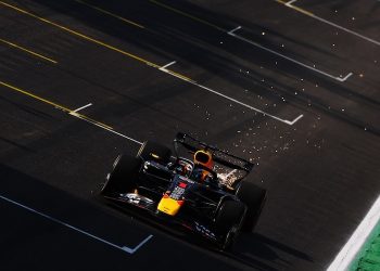 Max Verstappen (6.): Harte Worte nach Sprint-Qualifying / Formel 1