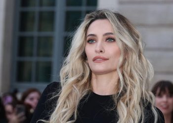 „Das Loch ist so groß“ – Nase mit Drogen zerstört: Michael Jacksons Tochter zeigt gewalttätige Aufnahmen