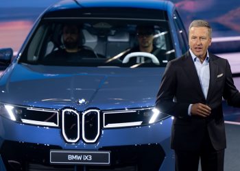 BMW-Wunder! Trotz Autokrise verdreifachte sich der Gewinn | Politik