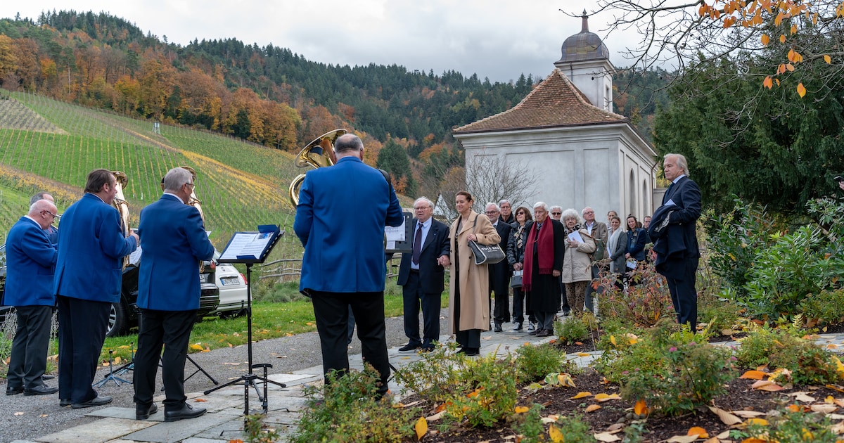 „Aenne war eine Macht!“: Trauerfeier zum 20. Todestag von Aenne Burda
