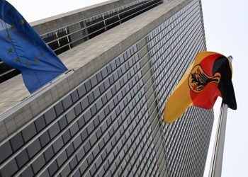 Marktkorrektur bei Aktien und Anleihen: Bundesbank sieht wachsendes Risiko sinkender Kurse – Spiegel