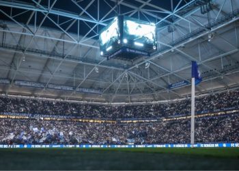 Der FC Schalke 04 erhöht das öffentliche Angebot der neuen Unternehmensanleihe auf bis zu 75 Millionen Euro