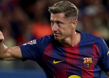 Es geht um Millionen und Robert Lewandowski! Der FC Bayern dementiert brisante Berichte aus Spanien