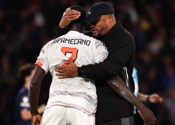 FC Bayern München, News und Gerüchte: Dank Vincent Kompany und einer Gehaltserhöhung? Für Dayot Upamecano ändert sich etwas – SPOX.com